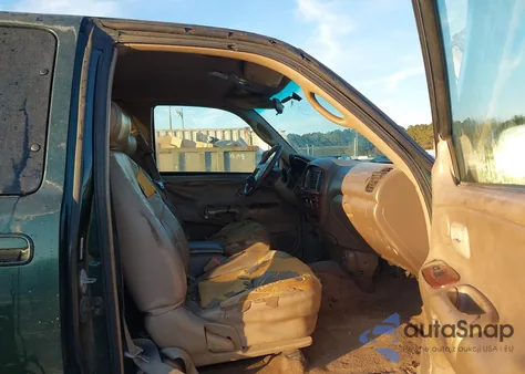 2002 Toyota Tundra Ltd V8 z USA, uszkodzony, nr VIN 5TBRT38162S221267